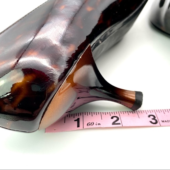 Stuart Weitzman Tortoise Shell Patent Leat… - Picture 7 of 8